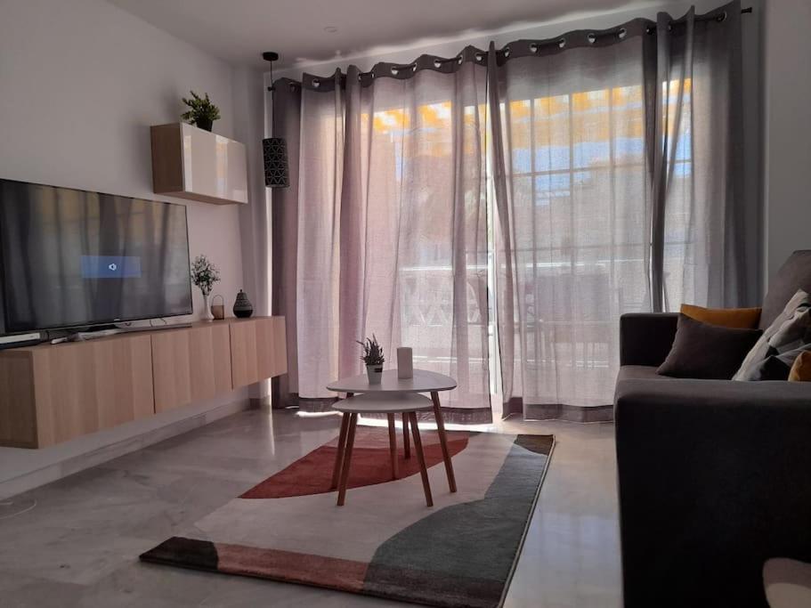 Encantador Apartamento Residencial Con Piscina Torremolinos Buitenkant foto