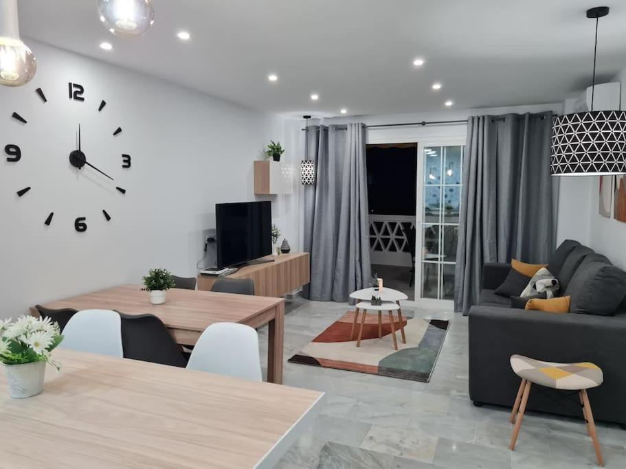 Encantador Apartamento Residencial Con Piscina Torremolinos Buitenkant foto